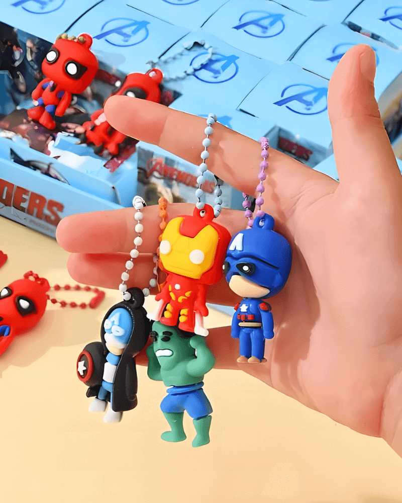 Marvel Spider-Man Keychain Cartoon Comics Avengers Series Key Ring Pendant Ornaments