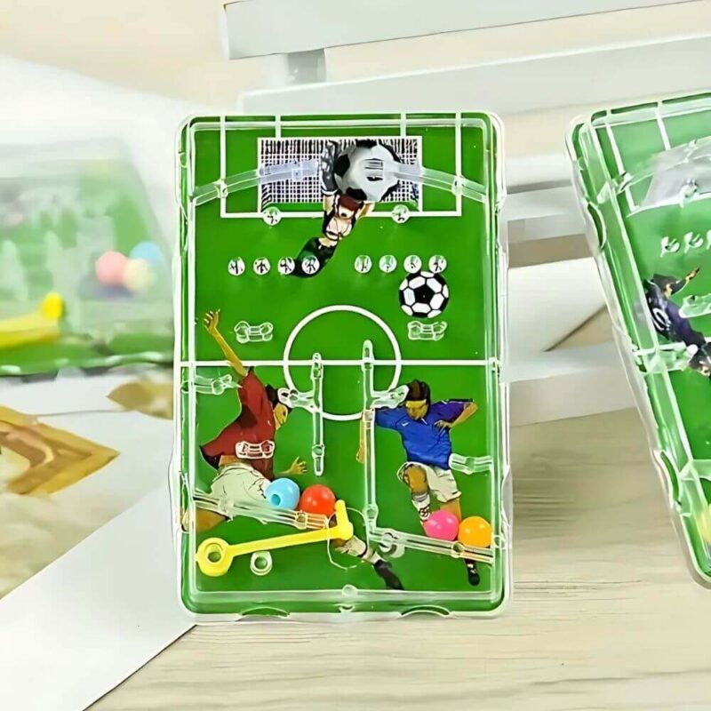 football maze puzzle game mini football